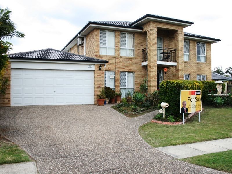 137 Glenfield St, Parkinson QLD 4115