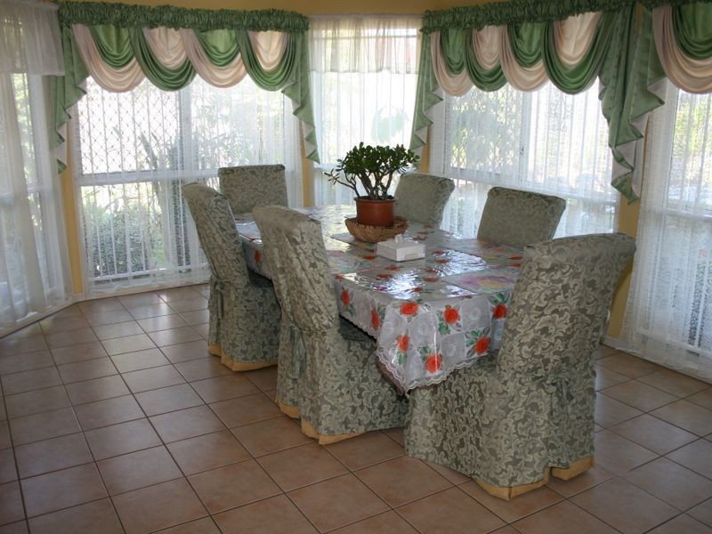 137 Glenfield St, Parkinson QLD 4115