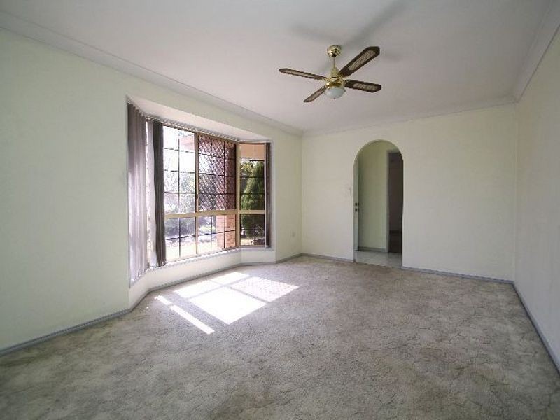 12 Gragin Place, Parkinson QLD 4115