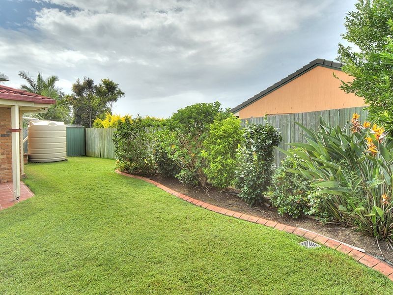 12 Janmore Place, Parkinson QLD 4115