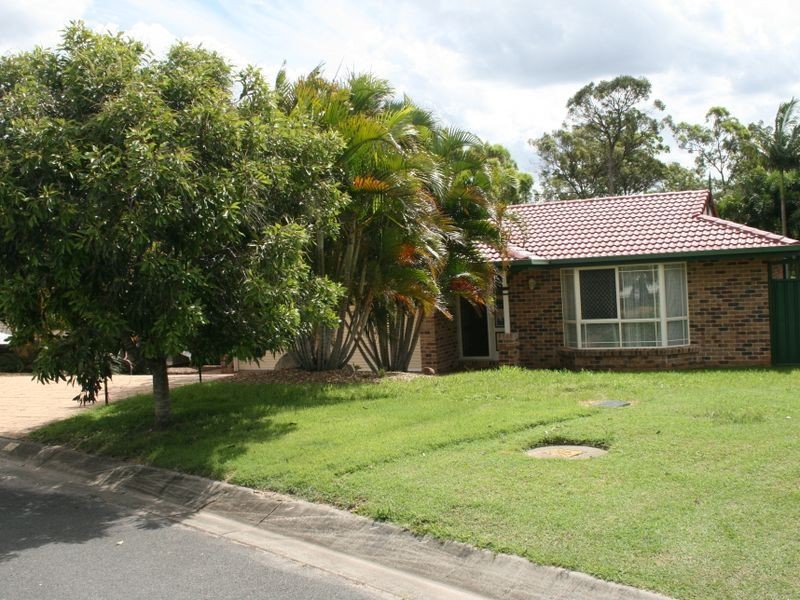 5 Avondale Cres, Parkinson QLD 4115