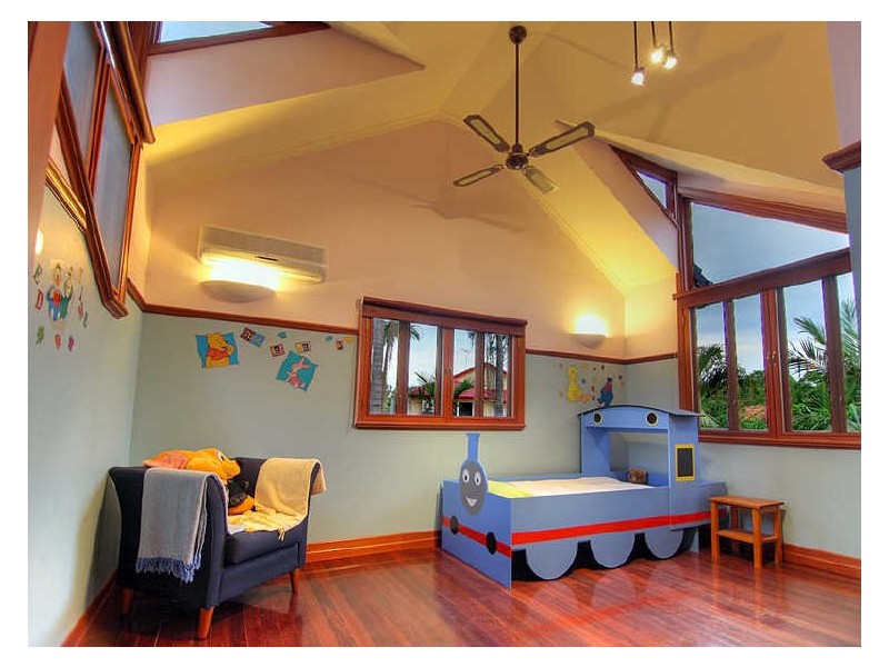 21 Superior Place, Parkinson QLD 4115