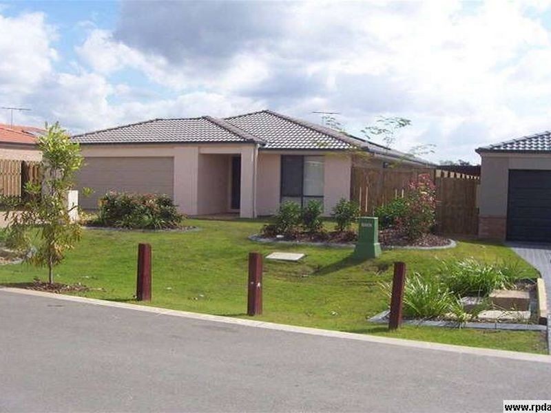 30 Goongarrie Cres, Parkinson QLD 4115