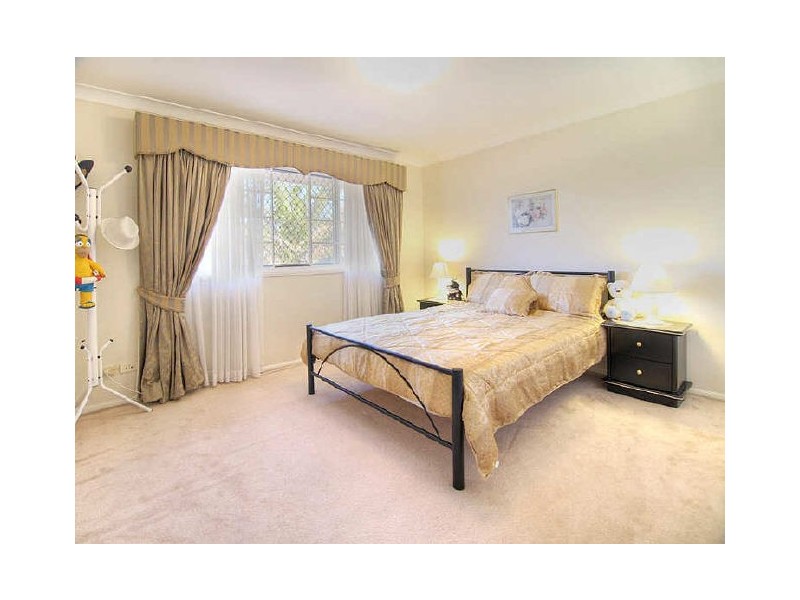5 Springfield Crescent, Parkinson QLD 4115