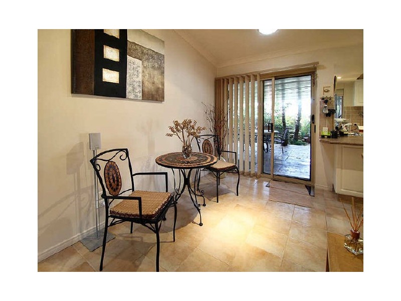11 Casuarina Crescent, Calamvale QLD 4116
