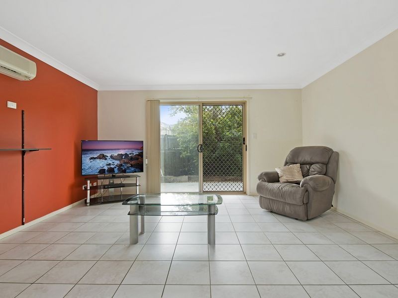 8/8 Earnshaw Street, Algester QLD 4115