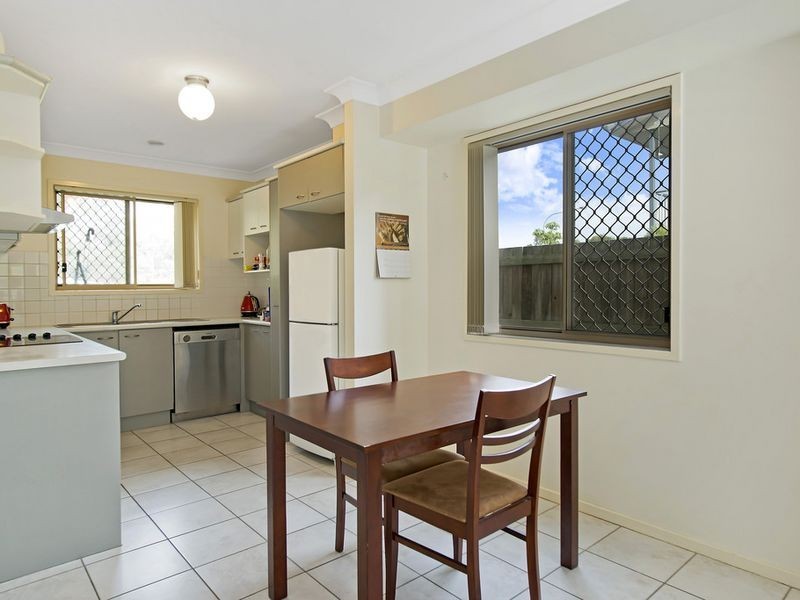 8/8 Earnshaw Street, Algester QLD 4115