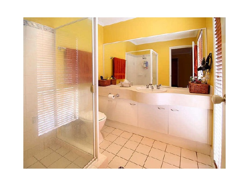 125 Glenfield Street, Parkinson QLD 4115