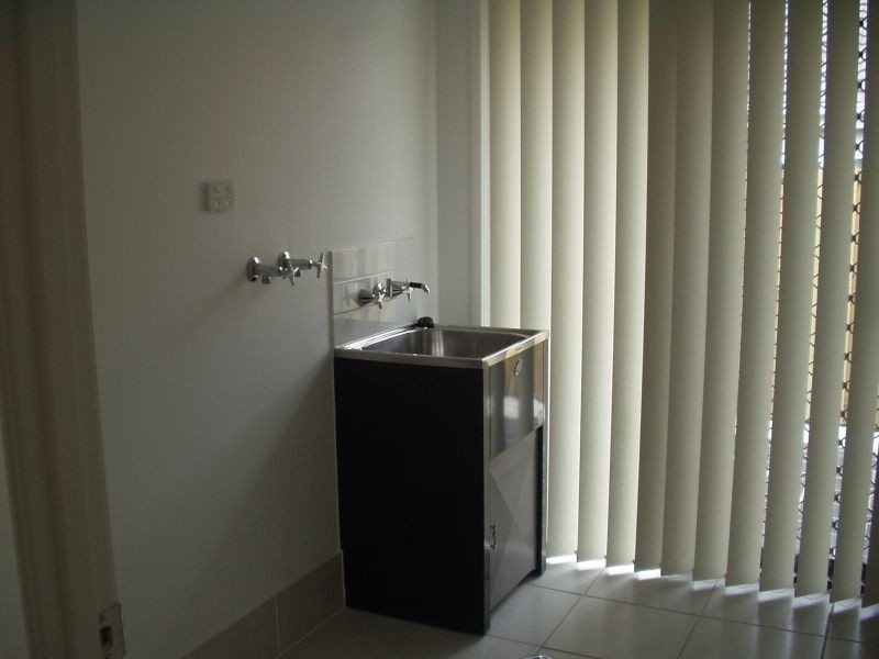 13 Yengo  Street, Parkinson QLD 4115