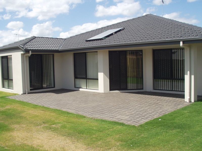 13 Yengo  Street, Parkinson QLD 4115