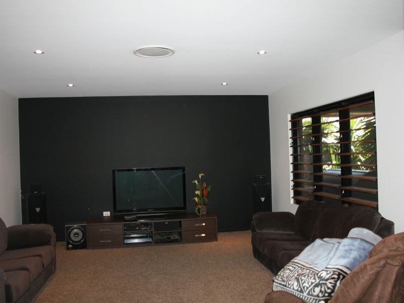 24 Innaminka Street, Parkinson QLD 4115