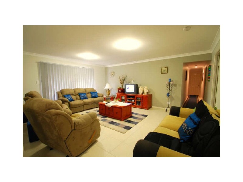 30 Lillydale Place, Calamvale QLD 4116