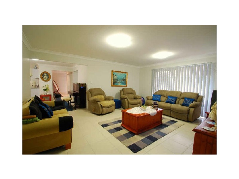 30 Lillydale Place, Calamvale QLD 4116