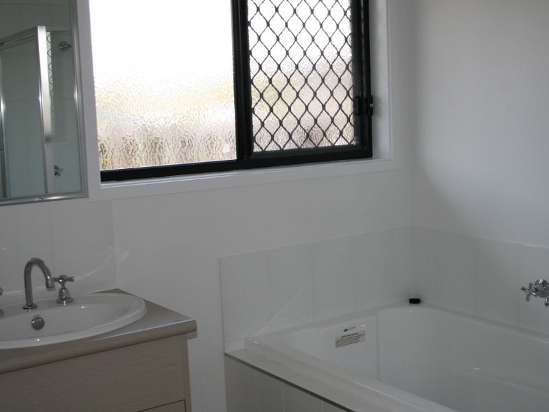 14 Fairweather Street, Berrinba QLD 4117