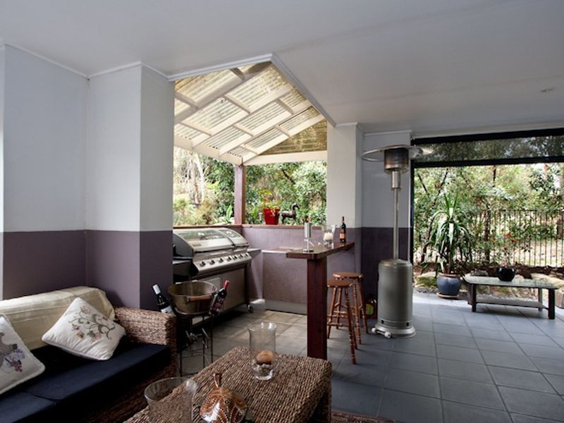 6 Nalbaugh Lane, Parkinson QLD 4115