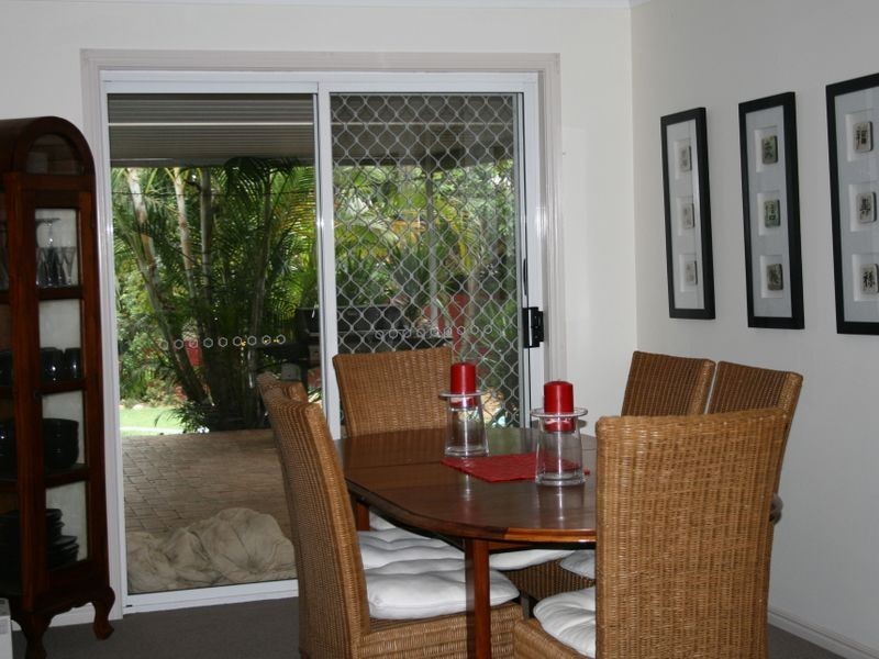 9 Gunee Place, Parkinson QLD 4115