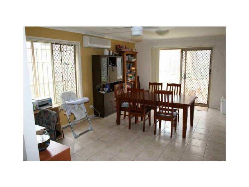 9 Wavecrest Place, Calamvale QLD 4116