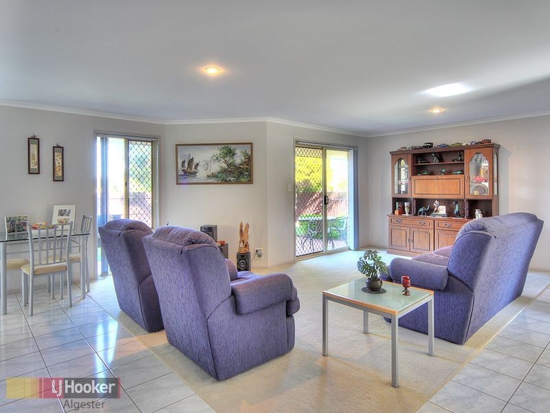 21 Warranilla Street, Parkinson QLD 4115