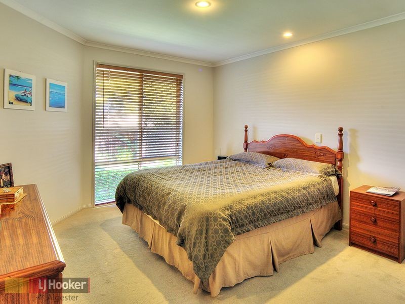 21 Warranilla Street, Parkinson QLD 4115