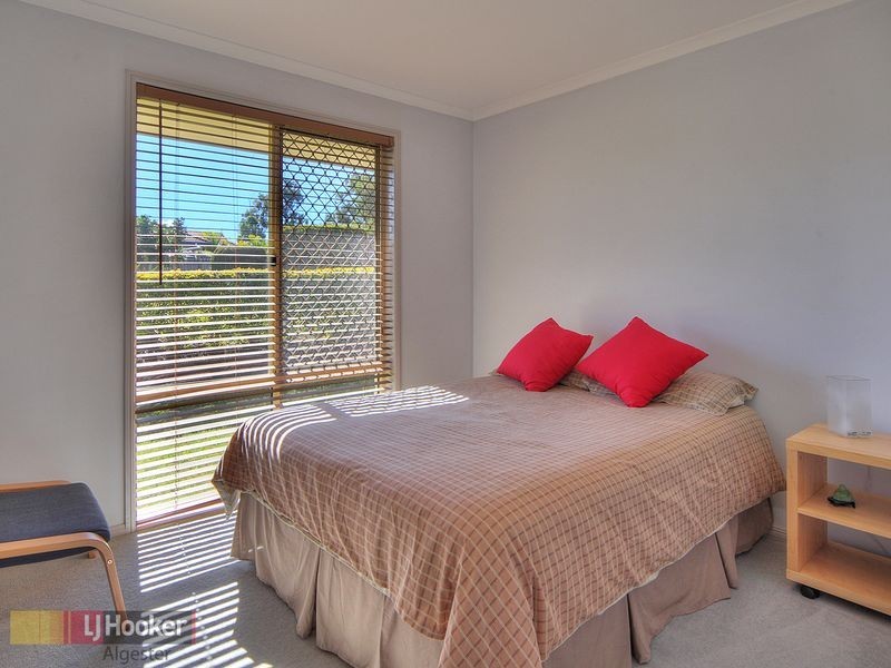 21 Warranilla Street, Parkinson QLD 4115