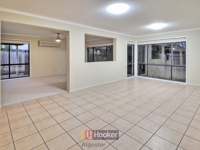 31 Bronte Place, Parkinson QLD 4115