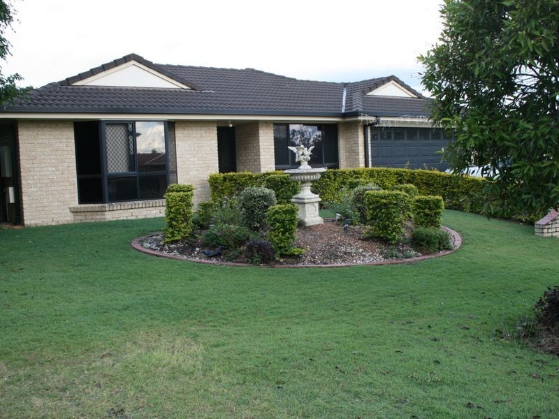 9 Coorong St, Parkinson QLD 4115