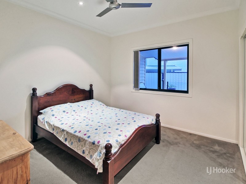 7 Justin Close, Parkinson QLD 4115