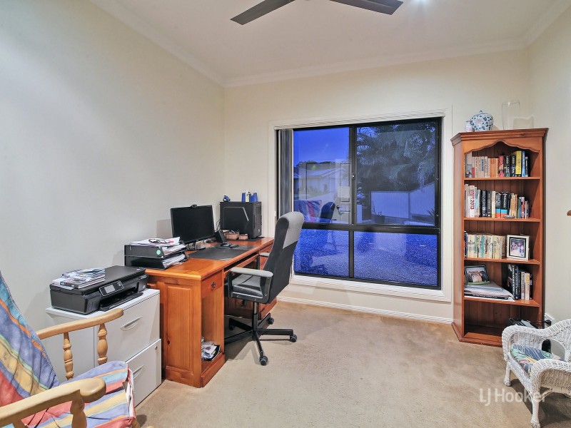 7 Justin Close, Parkinson QLD 4115