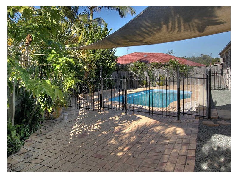 15 Gentian Close, Drewvale QLD 4116
