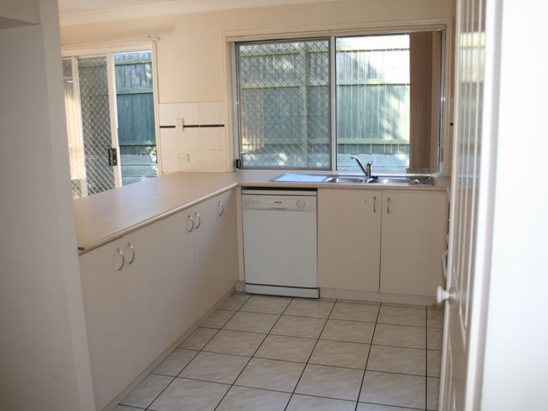 36 Somerset Place, Parkinson QLD 4115