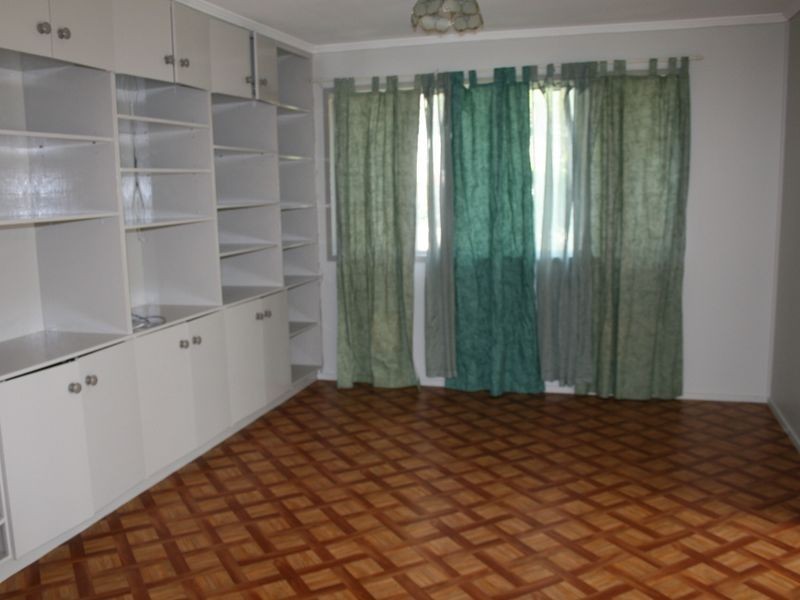 1 Willow Street, Woodridge QLD 4114