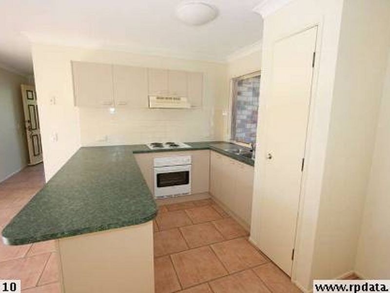 12 Honeysuckle Place, Forest Lake QLD 4078