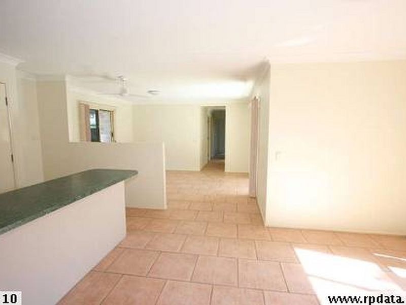 12 Honeysuckle Place, Forest Lake QLD 4078