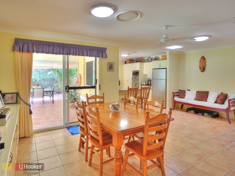 8 Clembury Place, Algester QLD 4115