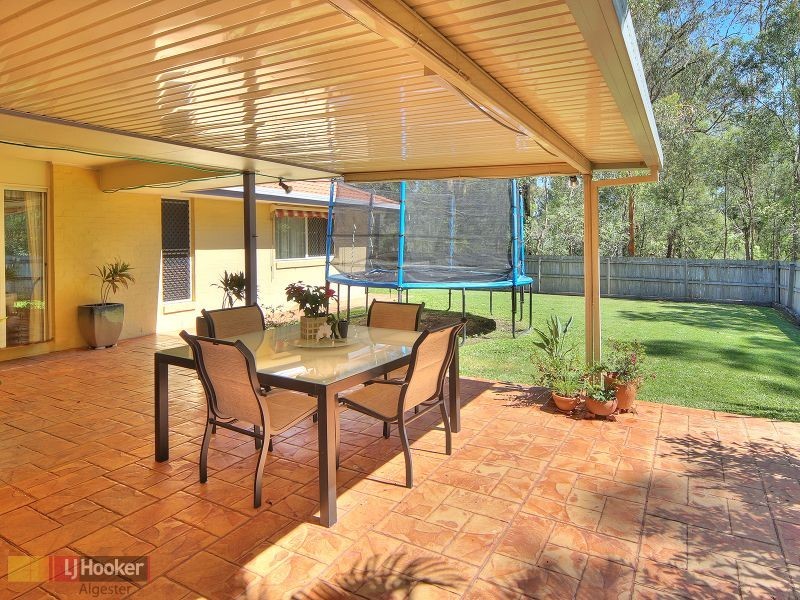 8 Clembury Place, Algester QLD 4115