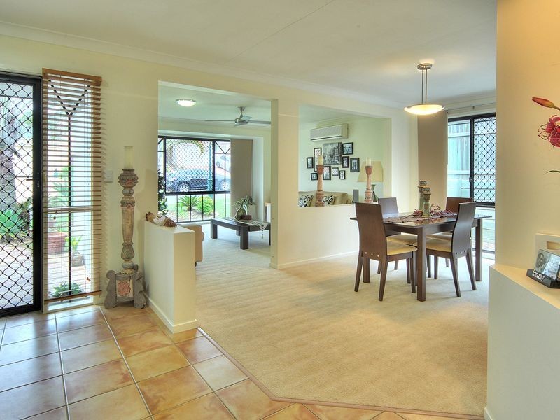 3 Pinedale Crescent, Parkinson QLD 4115