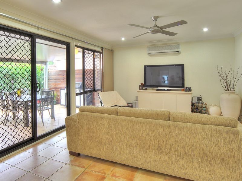 3 Pinedale Crescent, Parkinson QLD 4115