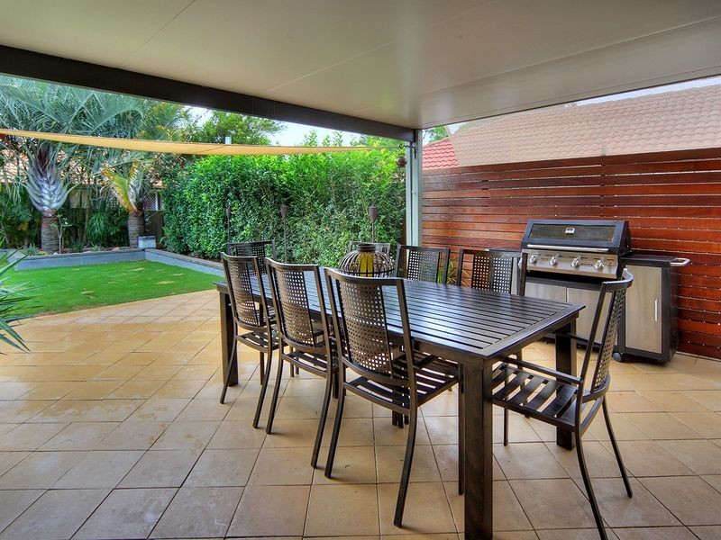 3 Pinedale Crescent, Parkinson QLD 4115