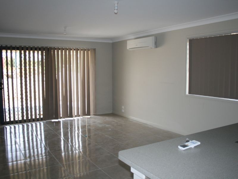 10 Dinnigan Crescent, Durack QLD 4077