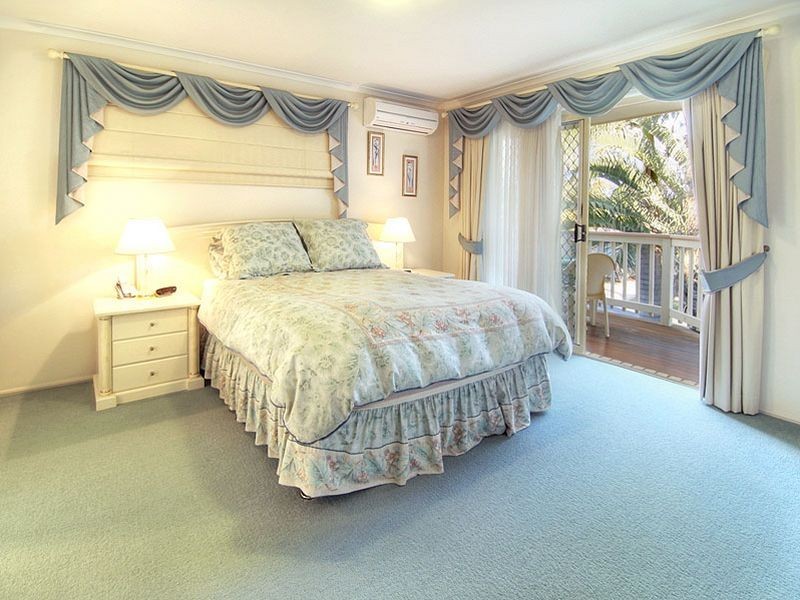 7 Springfield Cres, Parkinson QLD 4115