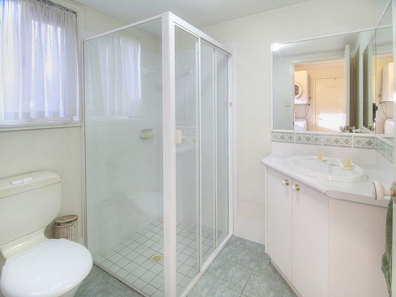 7 Springfield Cres, Parkinson QLD 4115