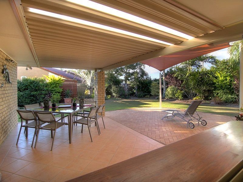 7 Springfield Cres, Parkinson QLD 4115