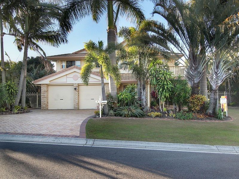 7 Springfield Cres, Parkinson QLD 4115