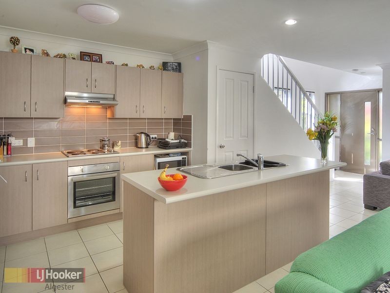7/24 Barrine Place, Parkinson QLD 4115