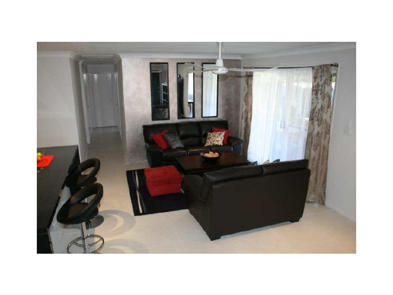 16 Crestone Place, Algester QLD 4115