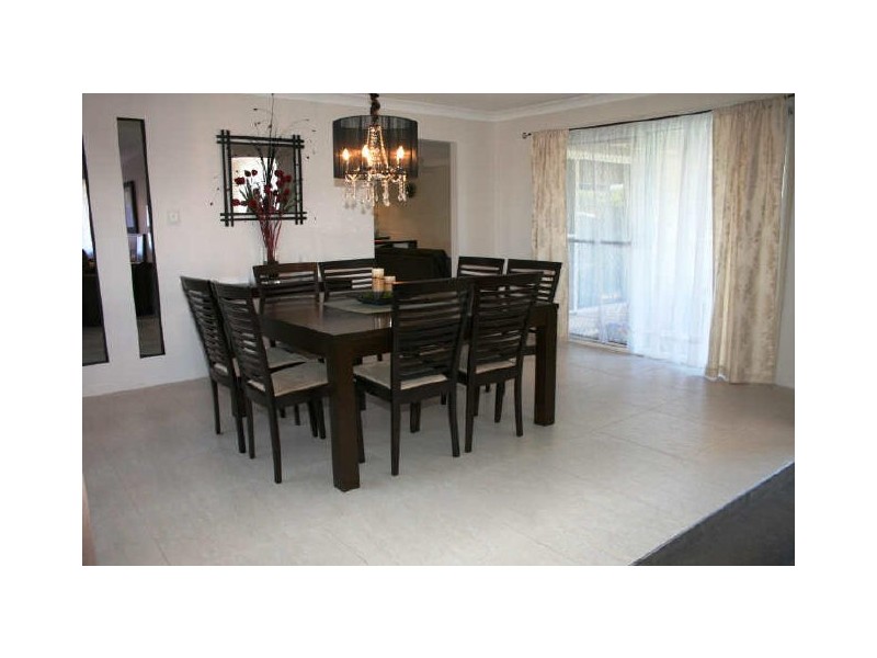 16 Crestone Place, Algester QLD 4115