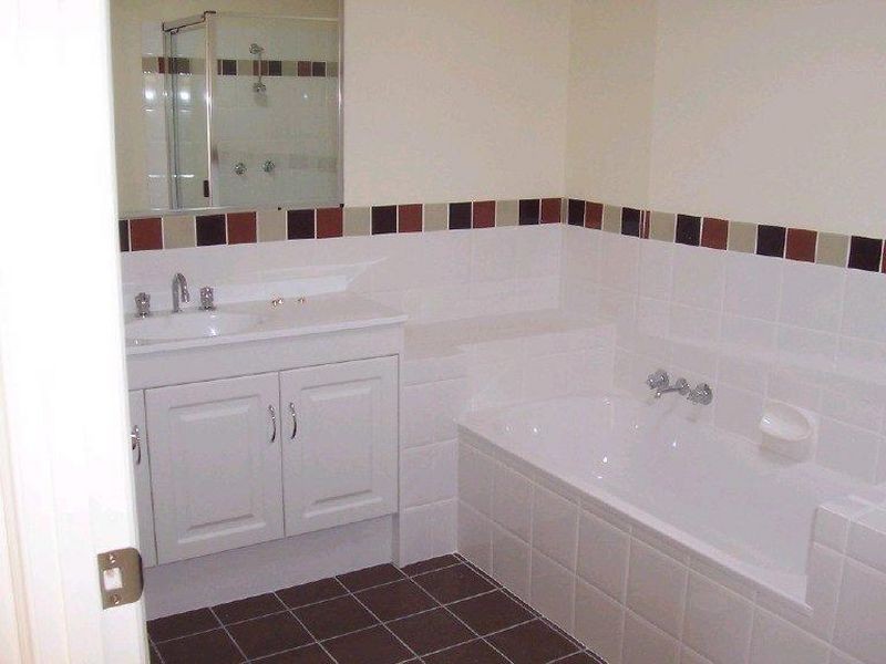 12 Murramarang Cres, Parkinson QLD 4115