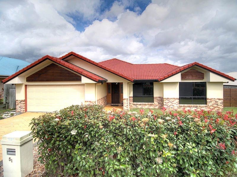 51 Wallum Drive, Parkinson QLD 4115