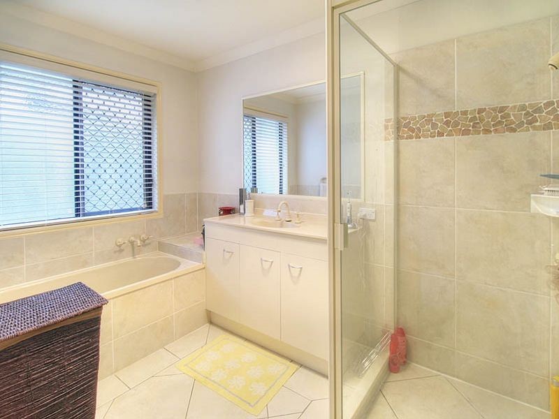 51 Wallum Drive, Parkinson QLD 4115