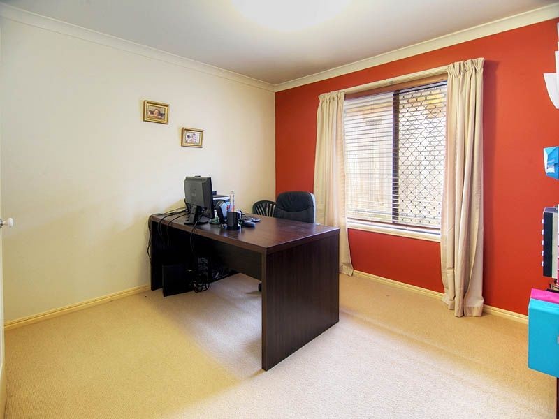 51 Wallum Drive, Parkinson QLD 4115